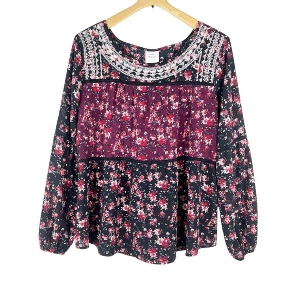 Knox Rose. Floral Bohemian Romantic Peasant Top. Size Large.